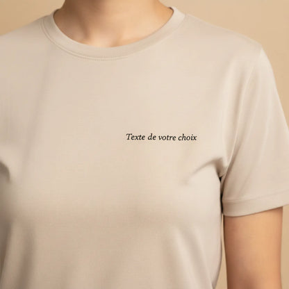 T-shirt avec inscription brodée