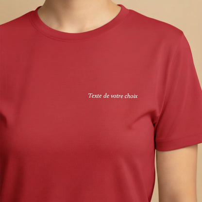 T-shirt avec inscription brodée