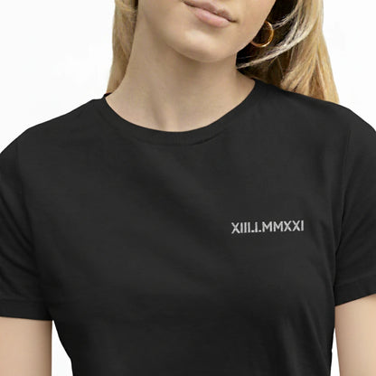 T-shirt avec inscription brodée